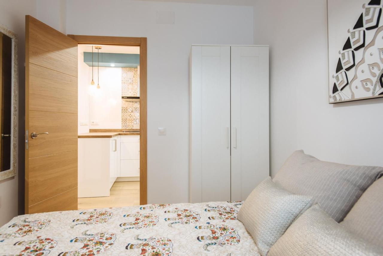 El Apartamento Del Reloj De Sol Séville Extérieur photo