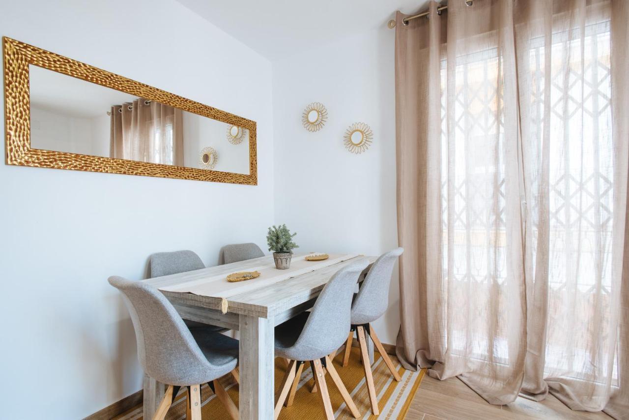 El Apartamento Del Reloj De Sol Séville Extérieur photo