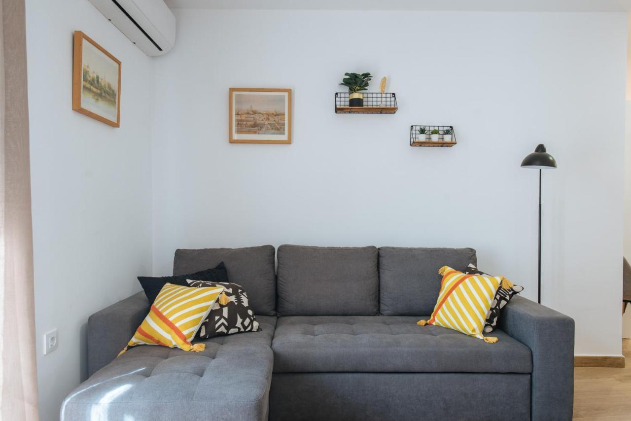 El Apartamento Del Reloj De Sol Séville Extérieur photo